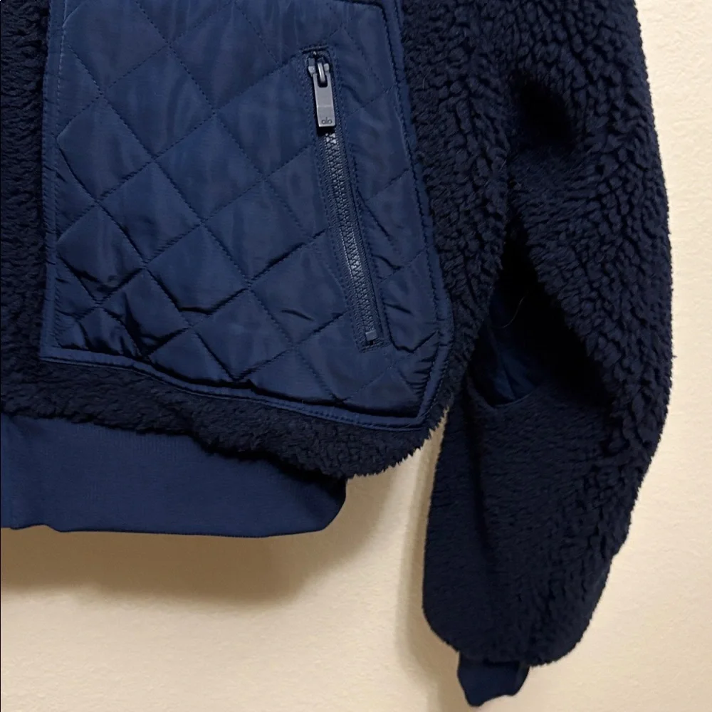 ALO Yoga Navy Blue Sherpa Edge Bomber Jacket Sz XS fits S also, NWT, PRICE FIRM